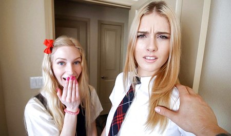 Le beau-père fait frire deux jeunes belles-filles lors d'un sexe en groupe