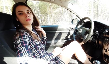 J'ai aidé une fille à apprendre à conduire une voiture et à baiser là