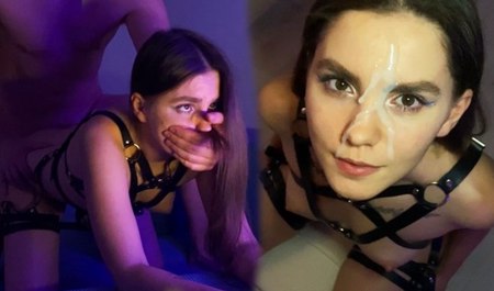 Une amie modeste s'est habillée en BDSM et a trompé son amie dans du porno fait maison