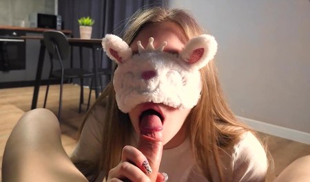 Excellent porno russe avec Bad Hot Lady et sexe à la maison